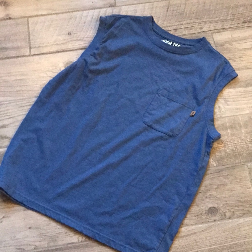 Tough Tee size Large from Wall